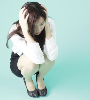 ヤミ金業者から督促がくる。春日井市で弁護士に無料相談する